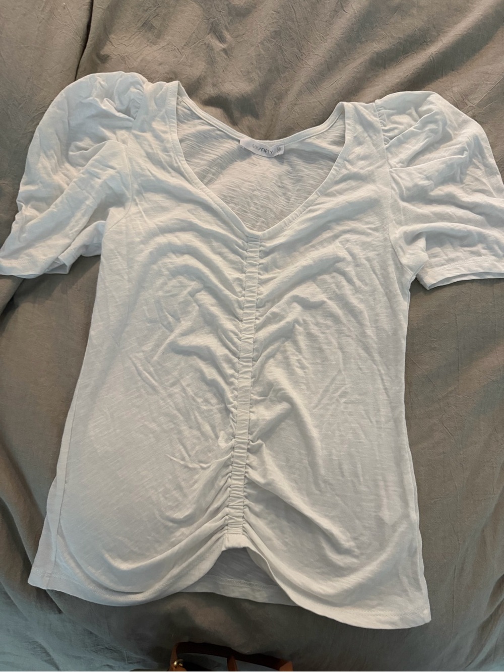 Z Supply White Ruched V-Neck Short Sleeve Tee